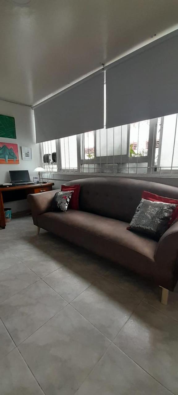Antonia Santos Apartment بوكارامانغا المظهر الخارجي الصورة