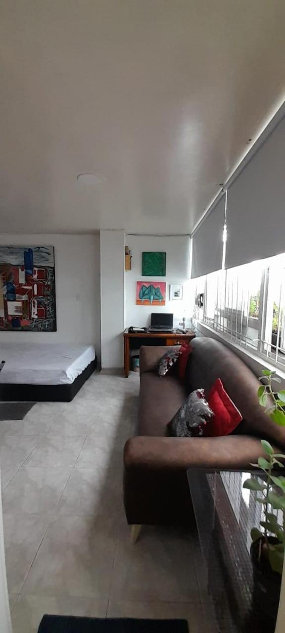 Antonia Santos Apartment بوكارامانغا المظهر الخارجي الصورة